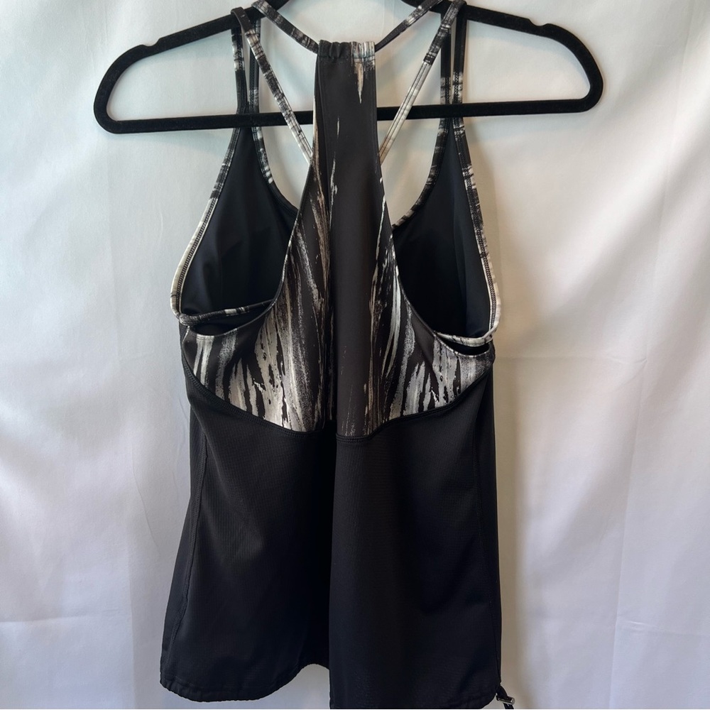 Shape Black and Gray Strappy Tank Top